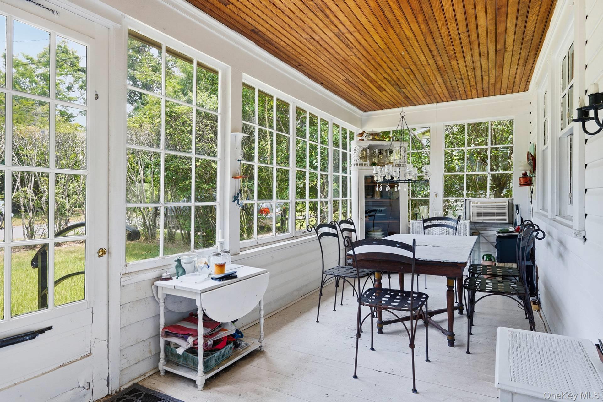 30 Edgemere Drive Property Photo 3