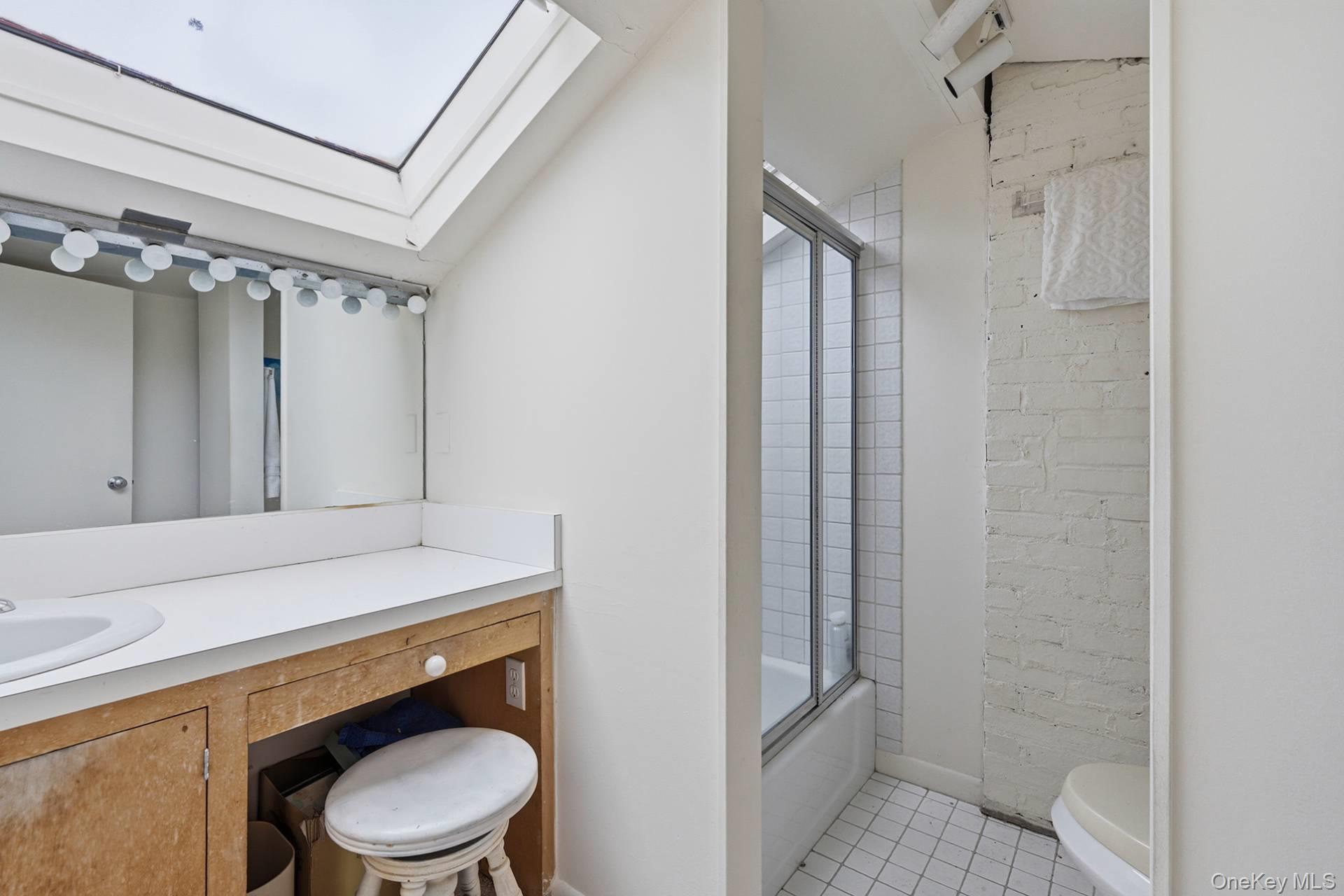 30 Edgemere Drive Property Photo 16