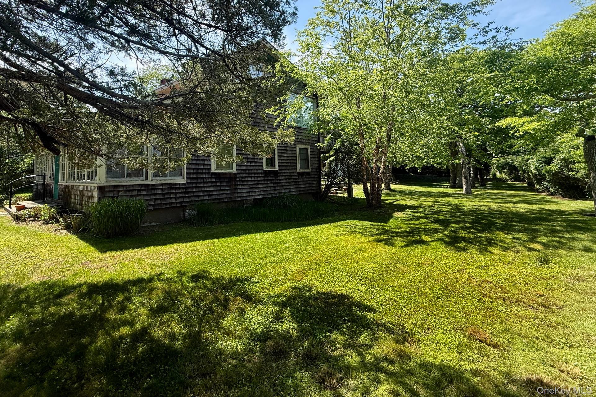 30 Edgemere Drive Property Photo 18