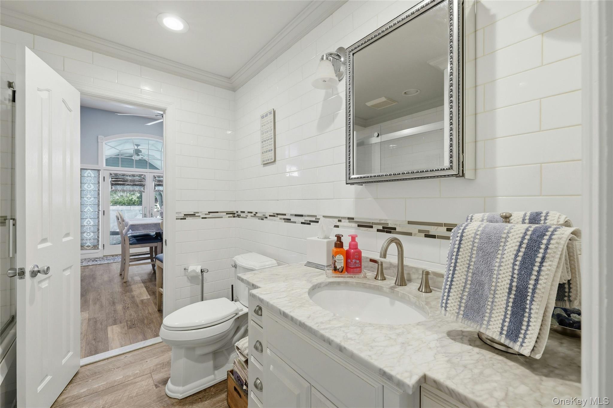 852 Jackson Avenue Property Photo 14