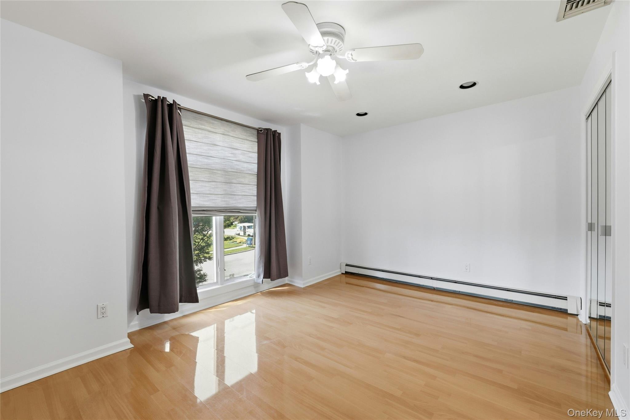 852 Jackson Avenue Property Photo 22