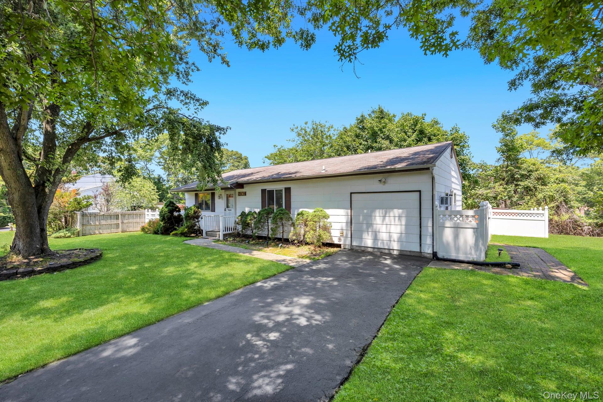 9 Daniel Court Property Photo 3