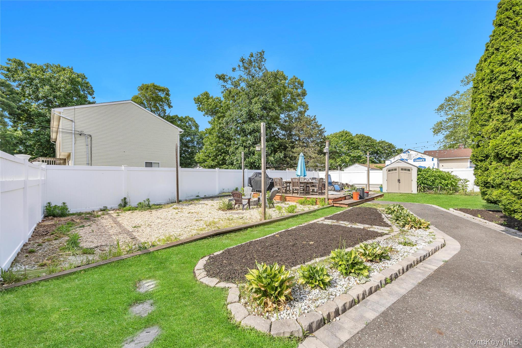 115 Dahlia Drive Property Photo 37