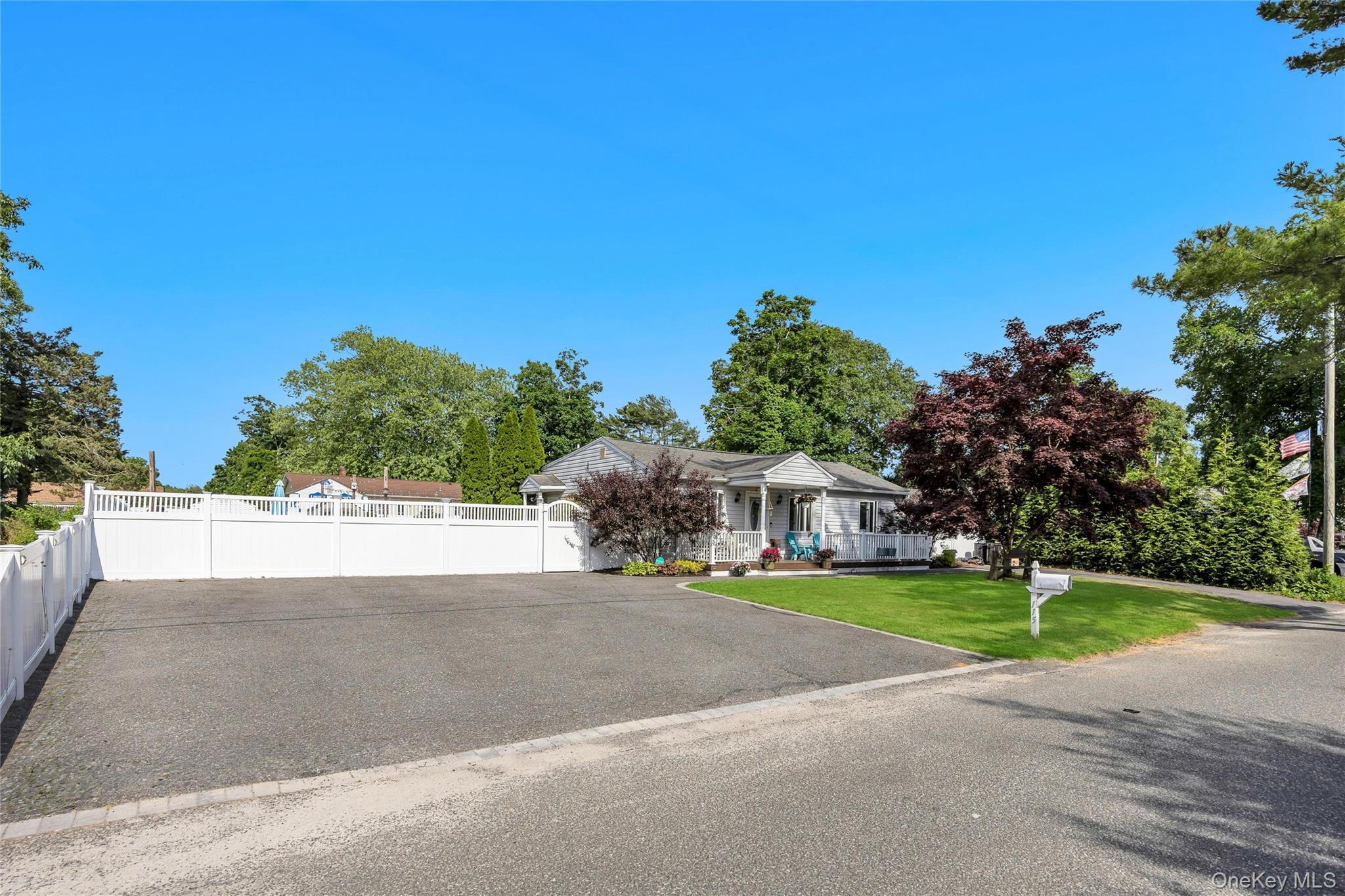 115 Dahlia Drive Property Photo 40
