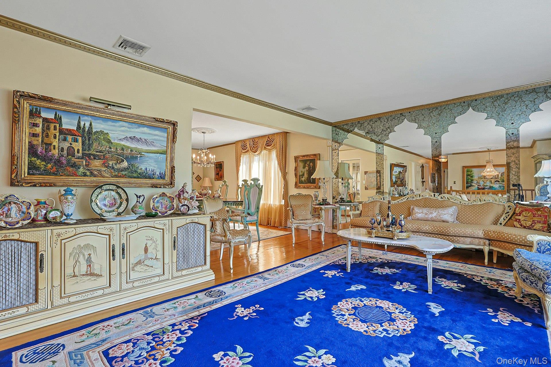 635 Gilbert Avenue Property Photo 8