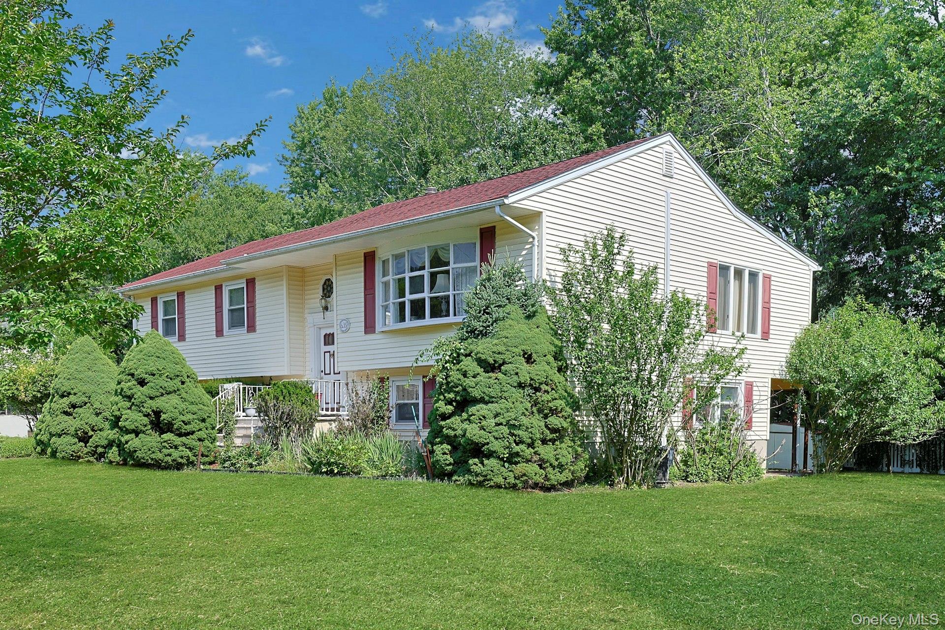 635 Gilbert Avenue Property Photo 31