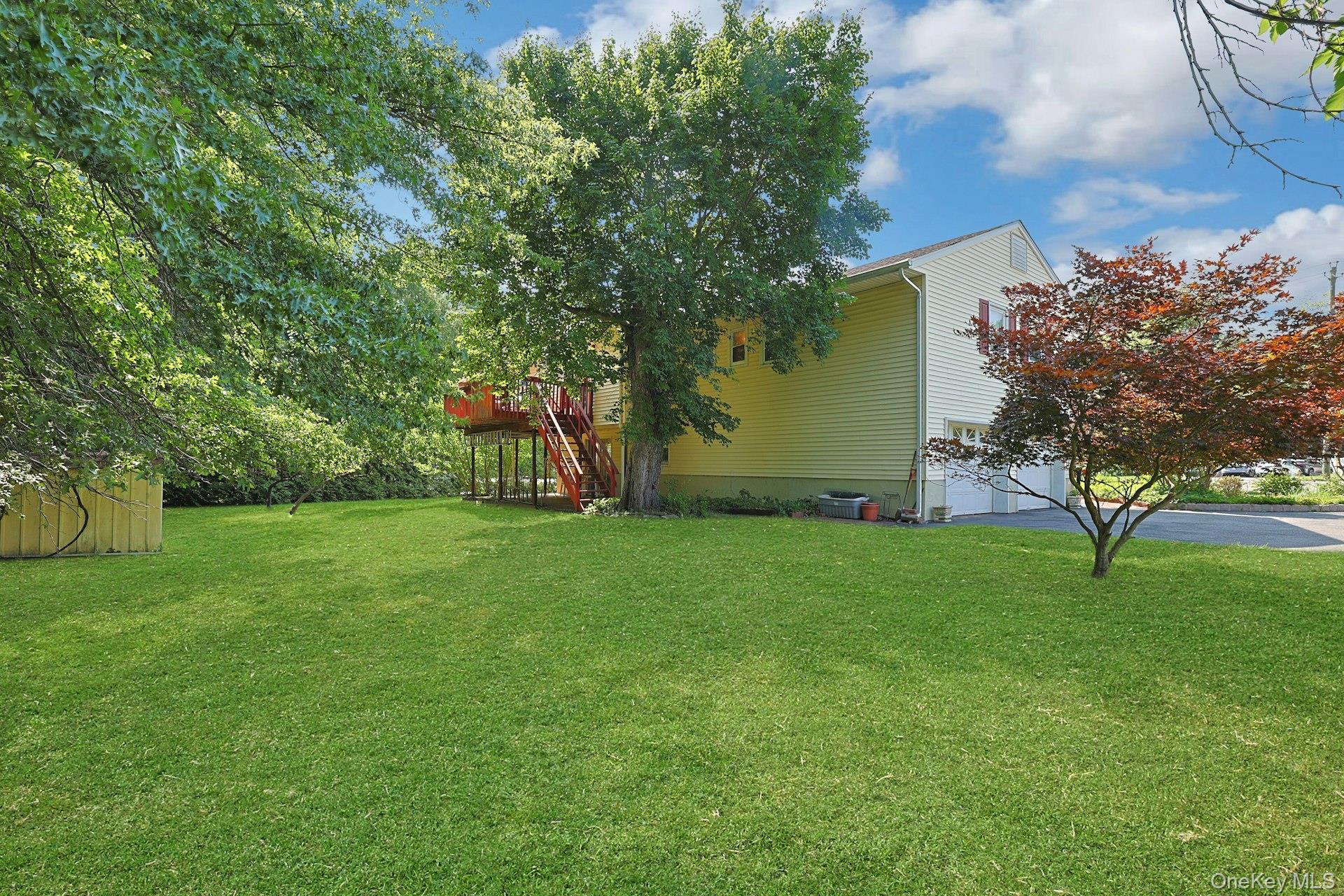 635 Gilbert Avenue Property Photo 34