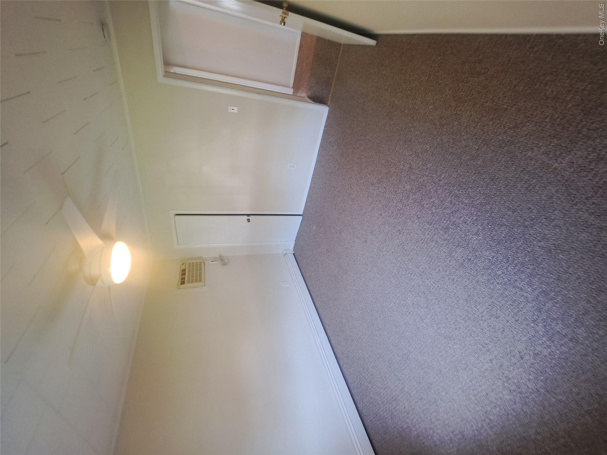 54 17th Street Property Photo 10