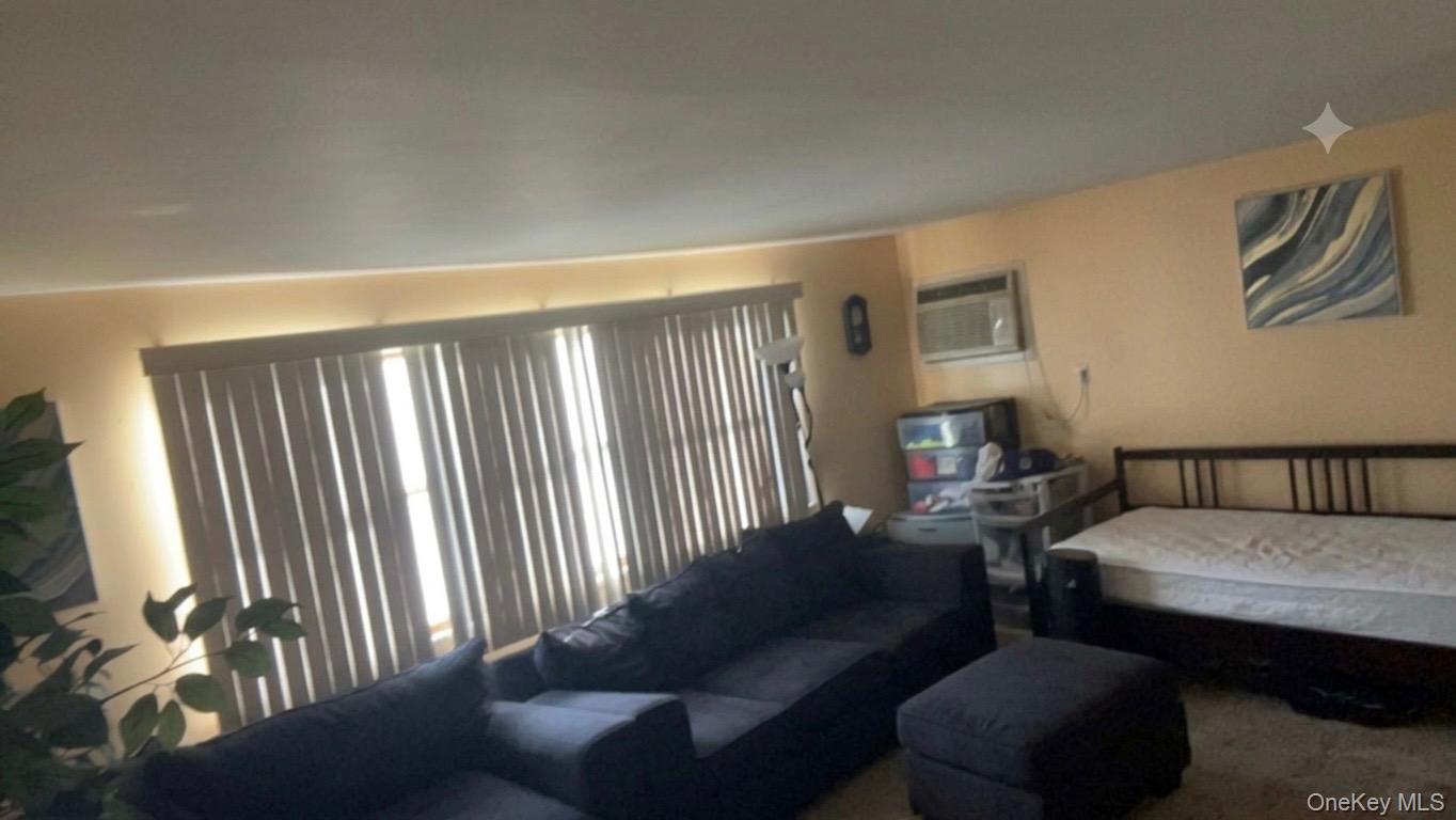 54 17th Street Property Photo 15