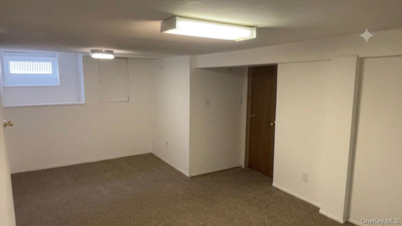 54 17th Street Property Photo 19
