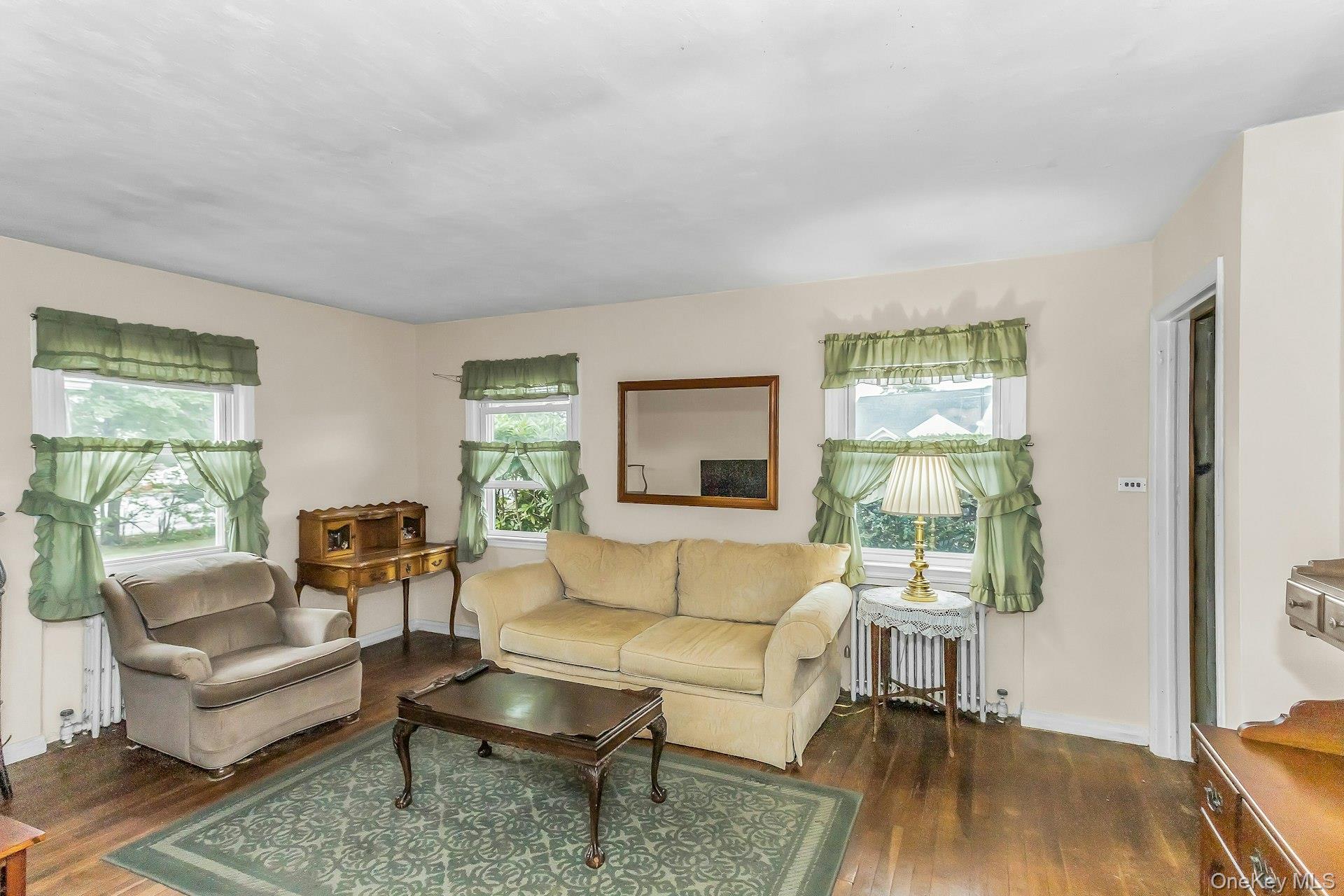 2 Cliff Road Property Photo 4