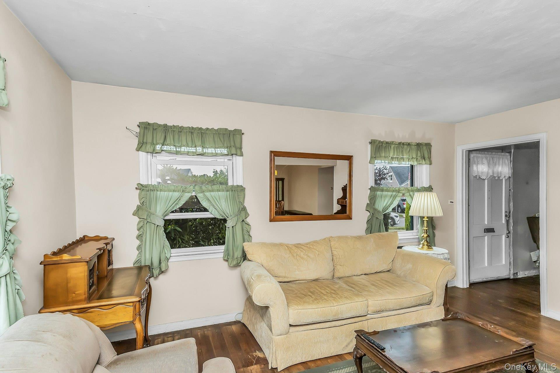 2 Cliff Road Property Photo 5