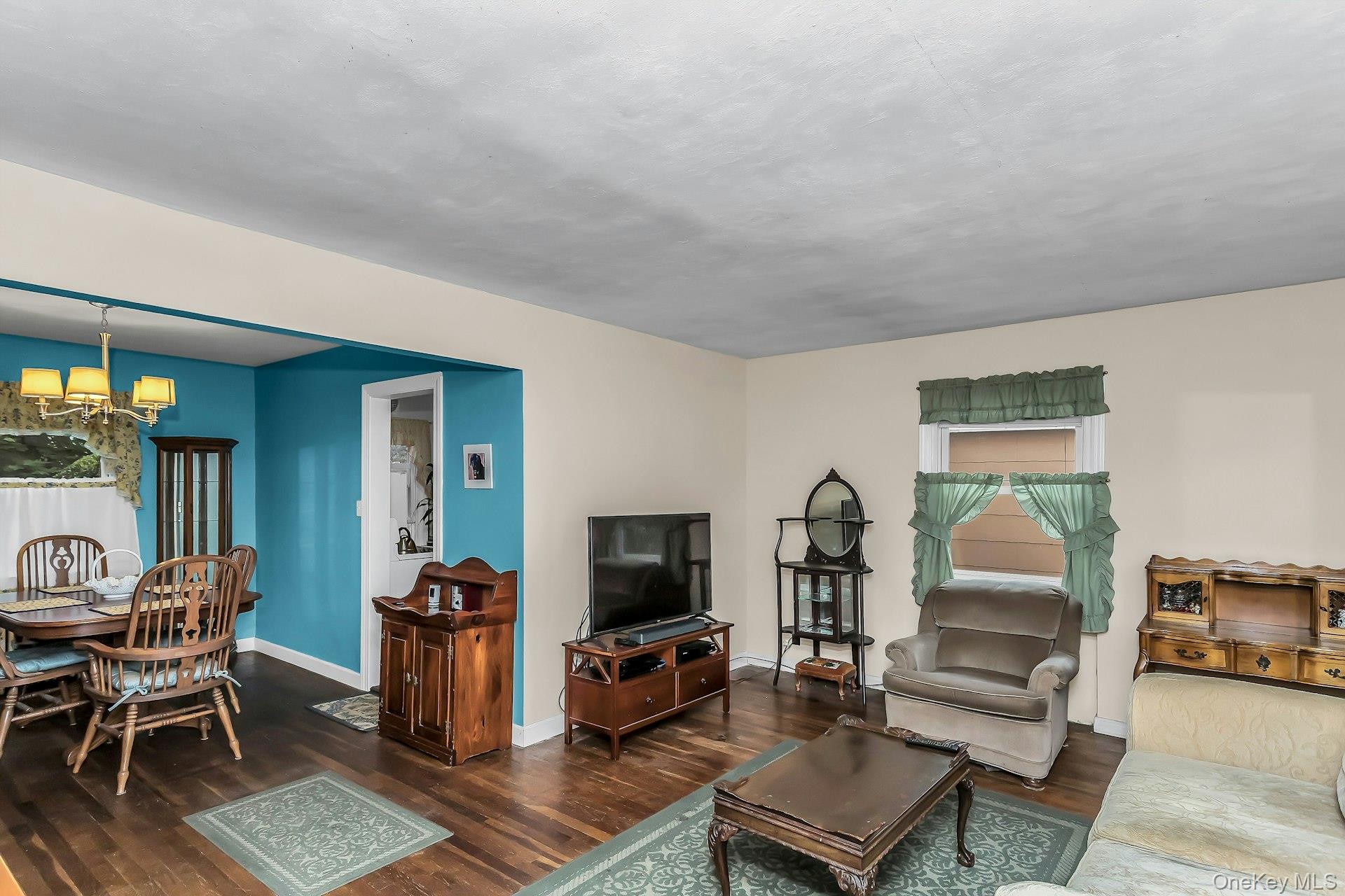 2 Cliff Road Property Photo 6