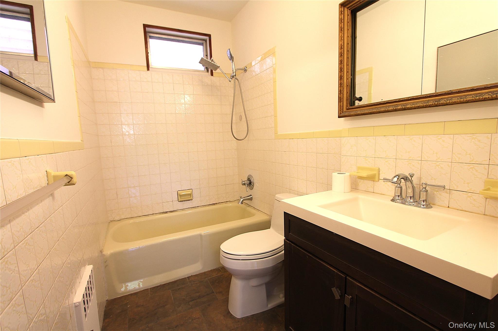 70-32 65th Street Property Photo 17