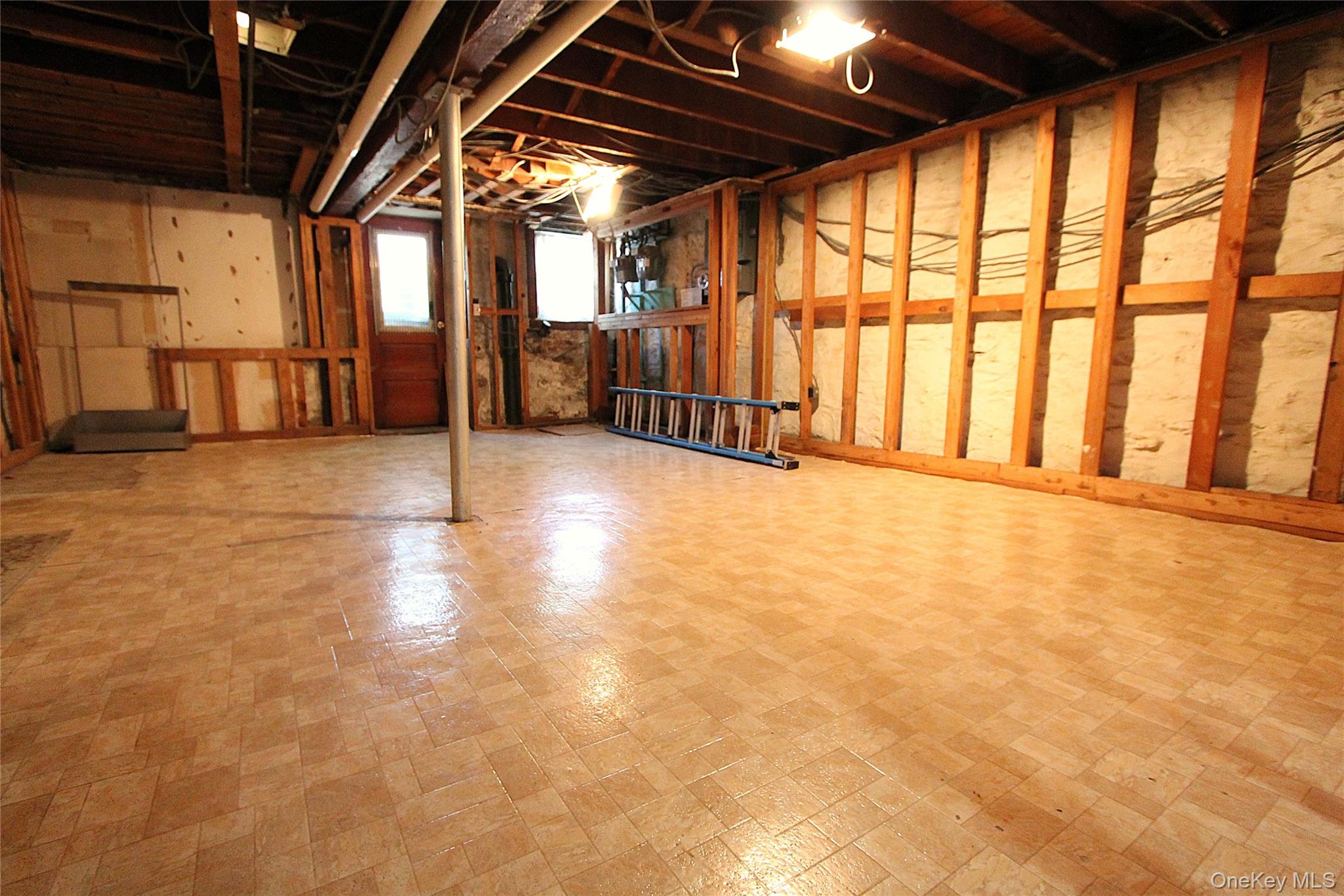70-32 65th Street Property Photo 22