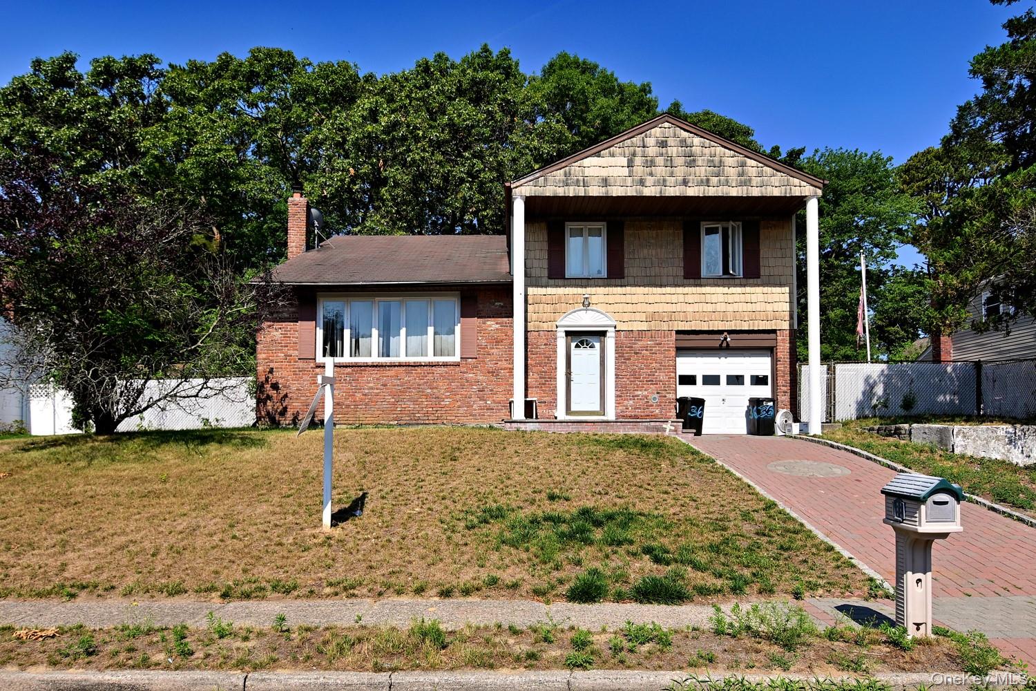 36 Willow Street Property Photo 1