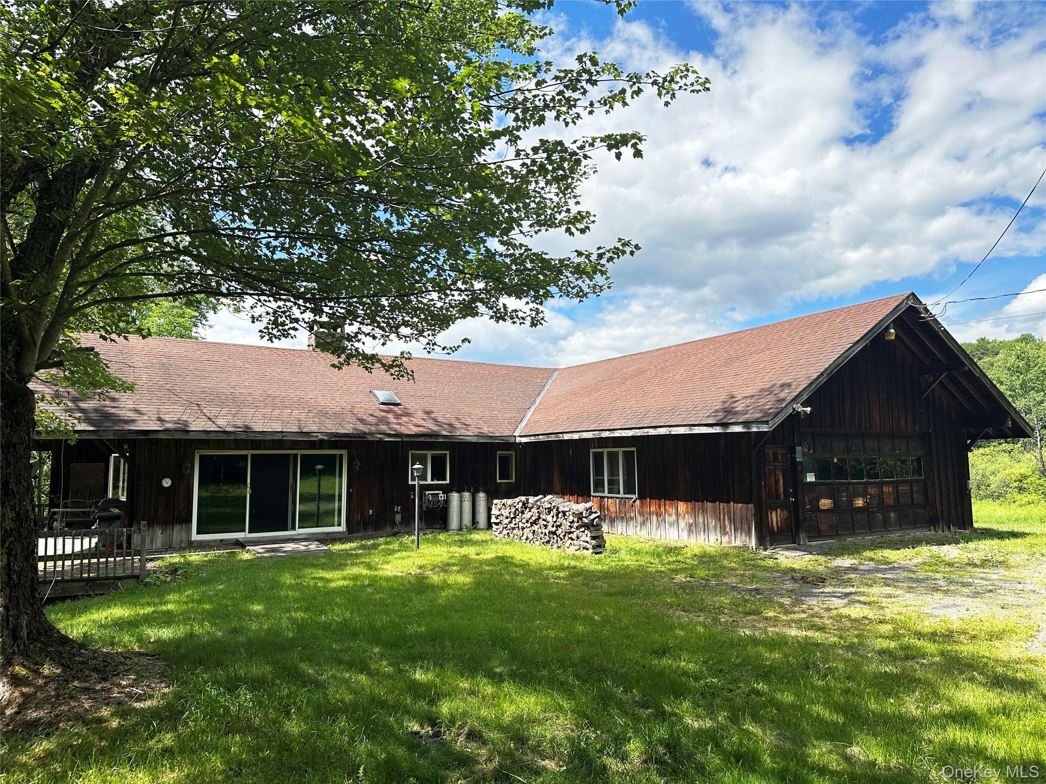 818 Methol Road Property Photo 1
