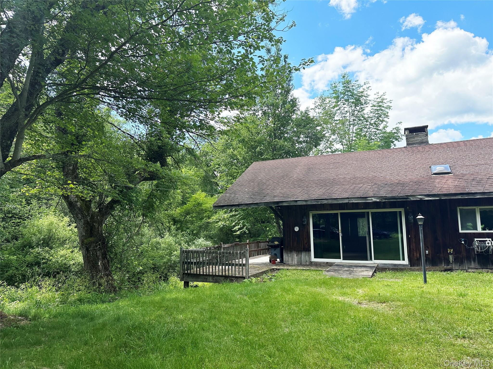 818 Methol Road Property Photo 4