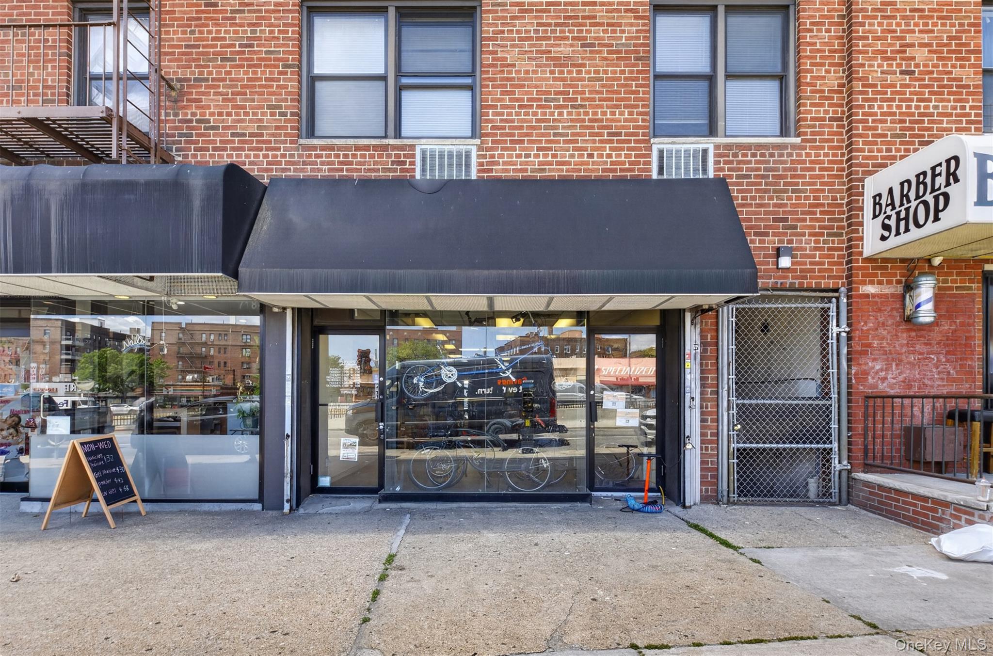 10230 Queens Boulevard 1005 Property Photo 1