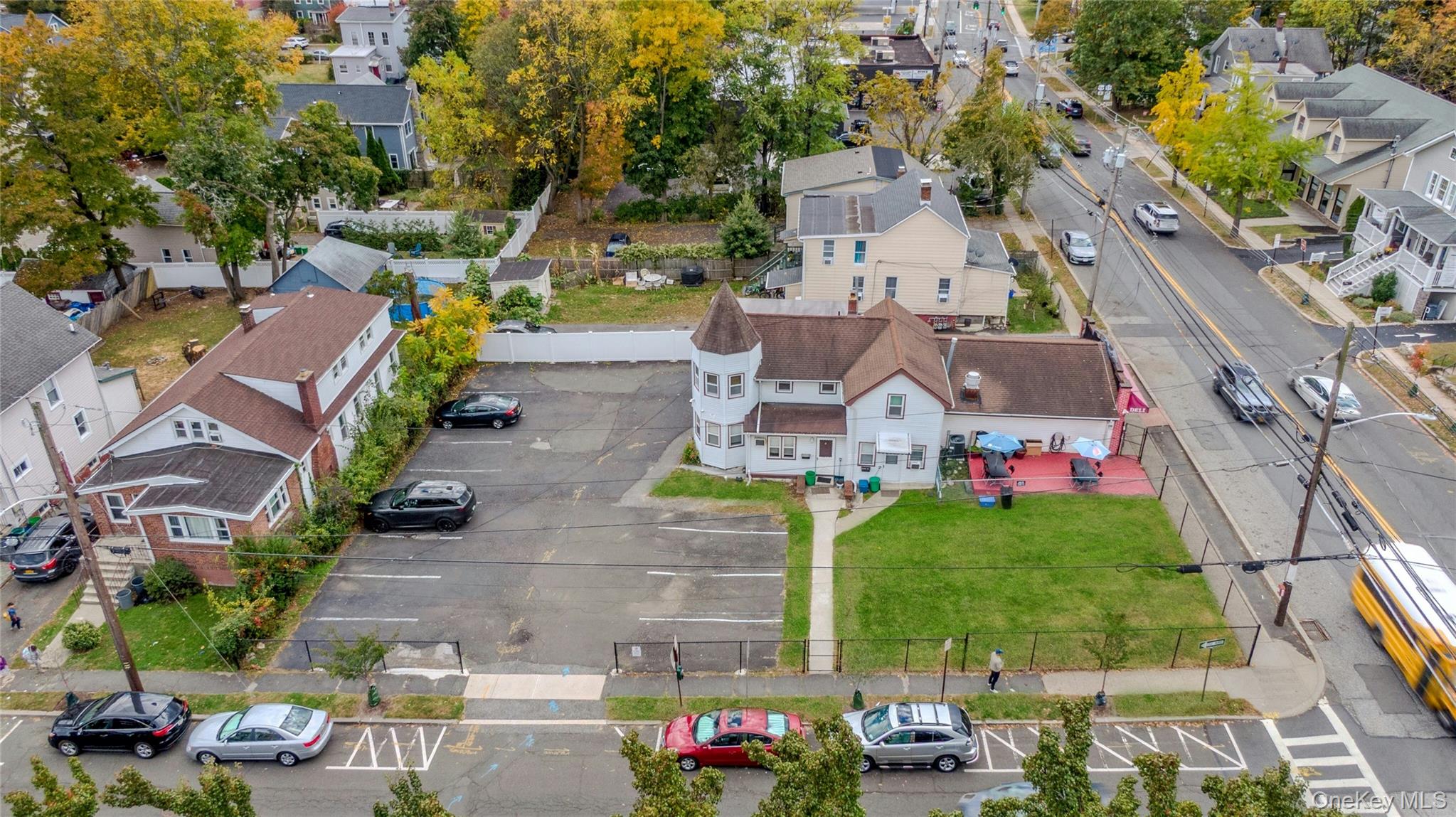 169 Sickles Avenue Property Photo 3