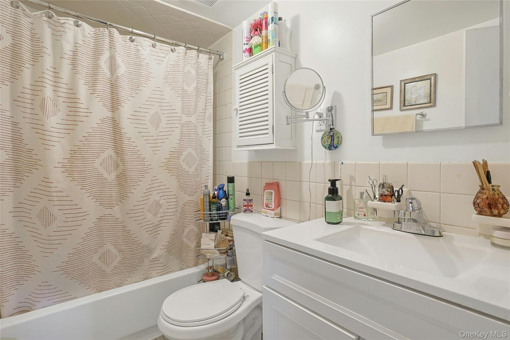 169 Sickles Avenue Property Photo 16