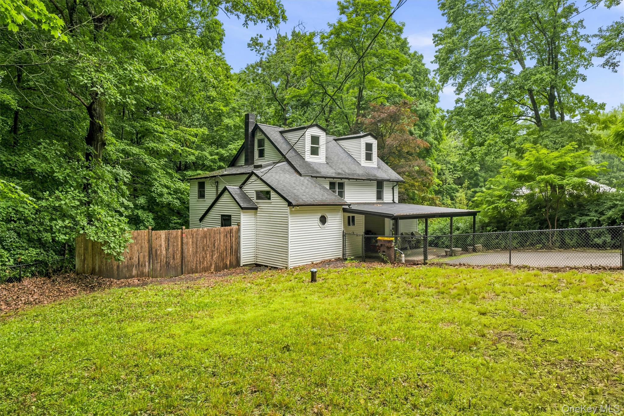 425 Old Dutch Hollow Road Property Photo 4