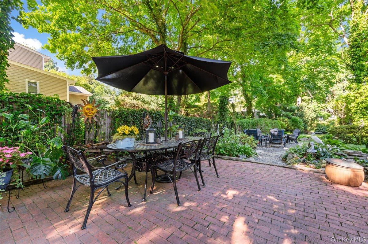 10 Rancher Place Property Photo 35