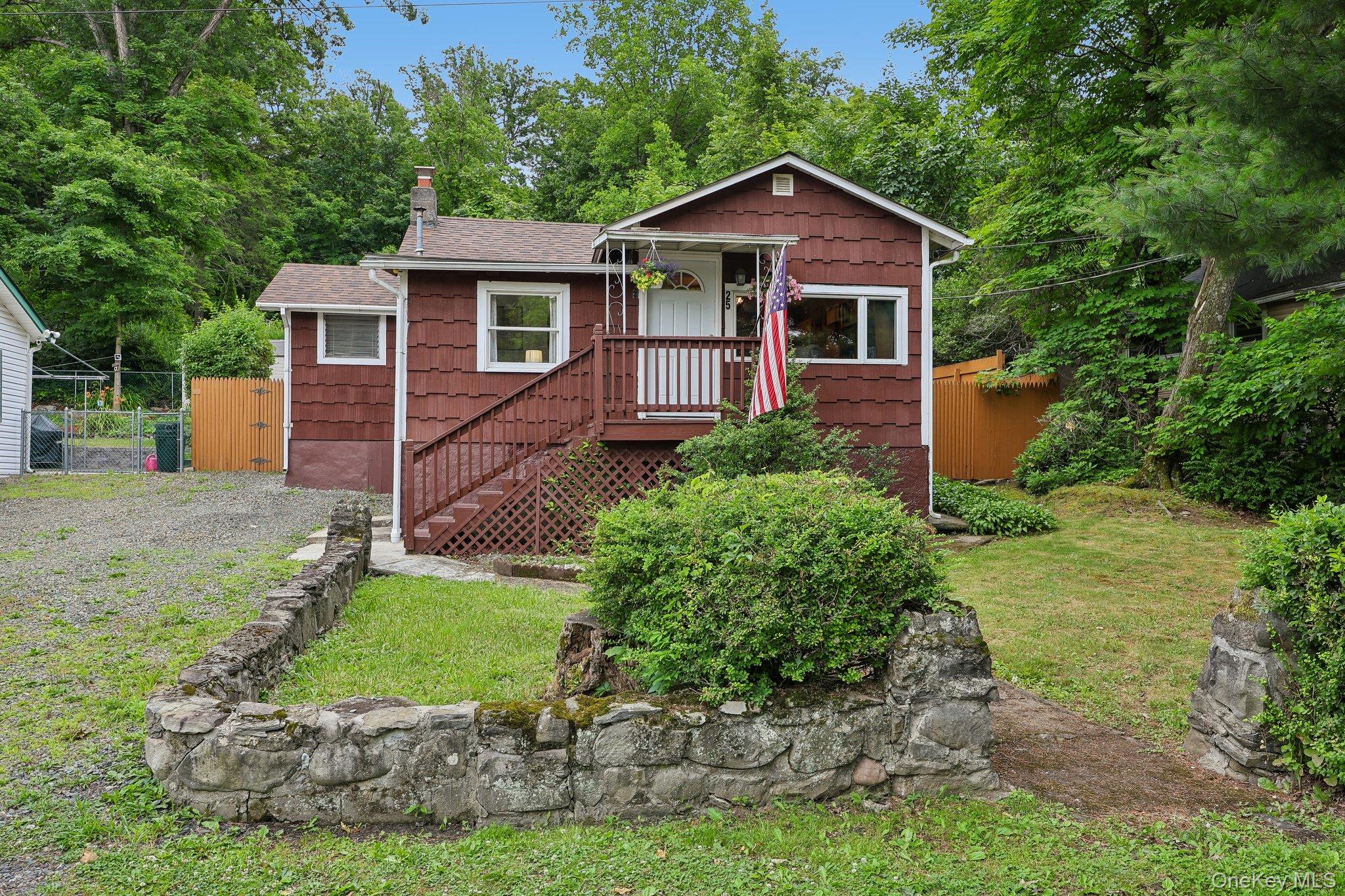 25 Sylvan Trail Property Photo 1