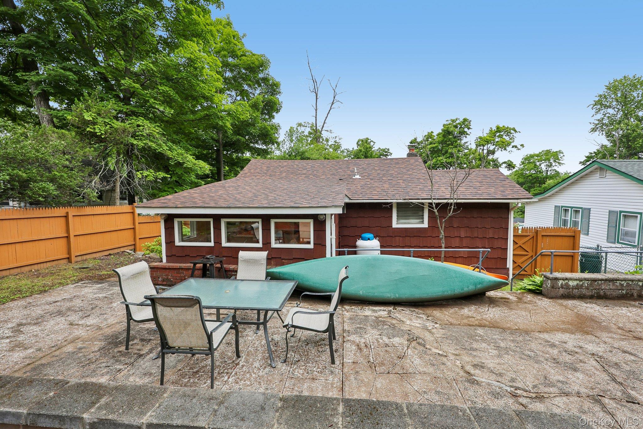 25 Sylvan Trail Property Photo 26