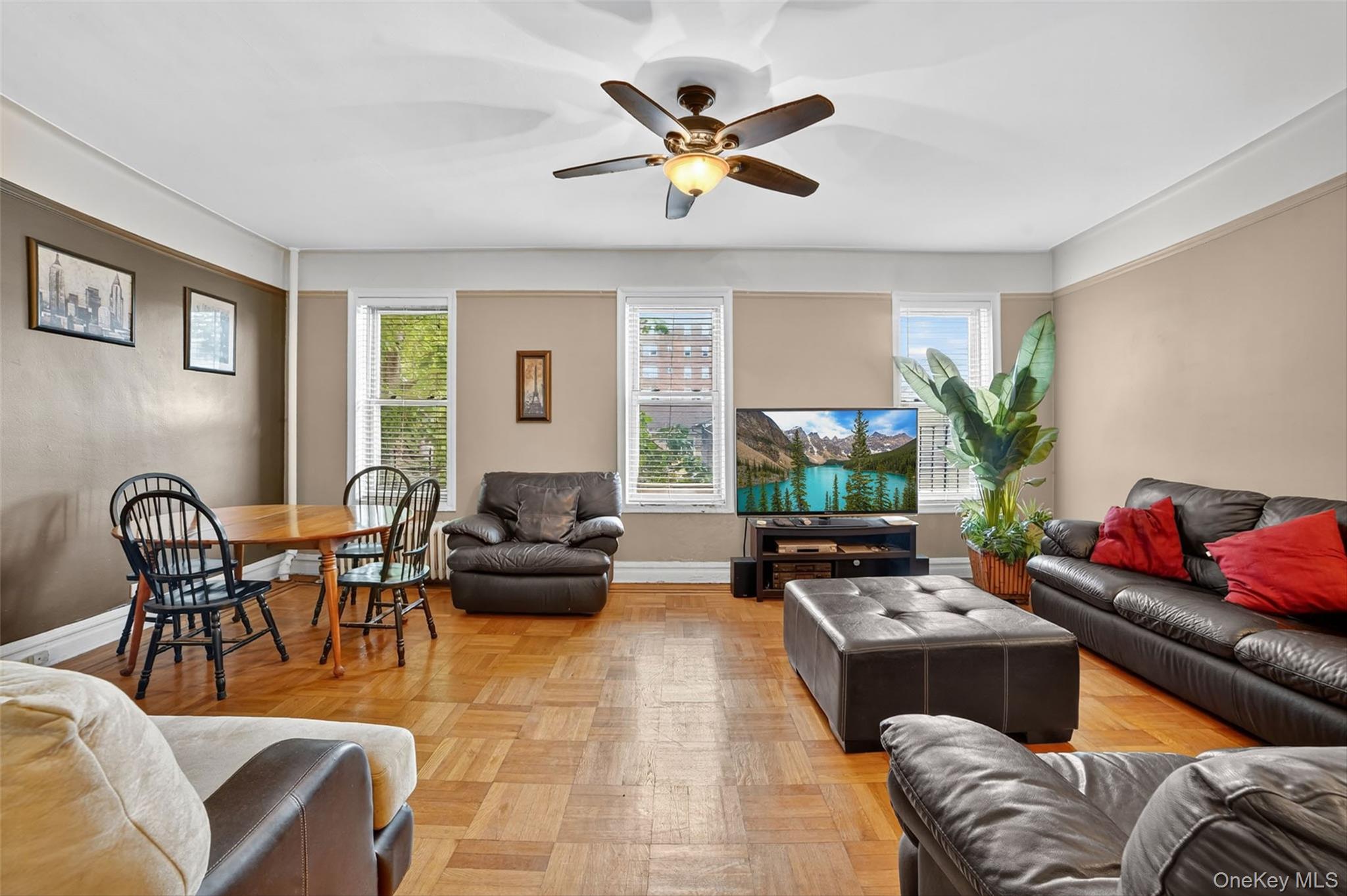 219 Bronx River Road 2l Property Photo 5