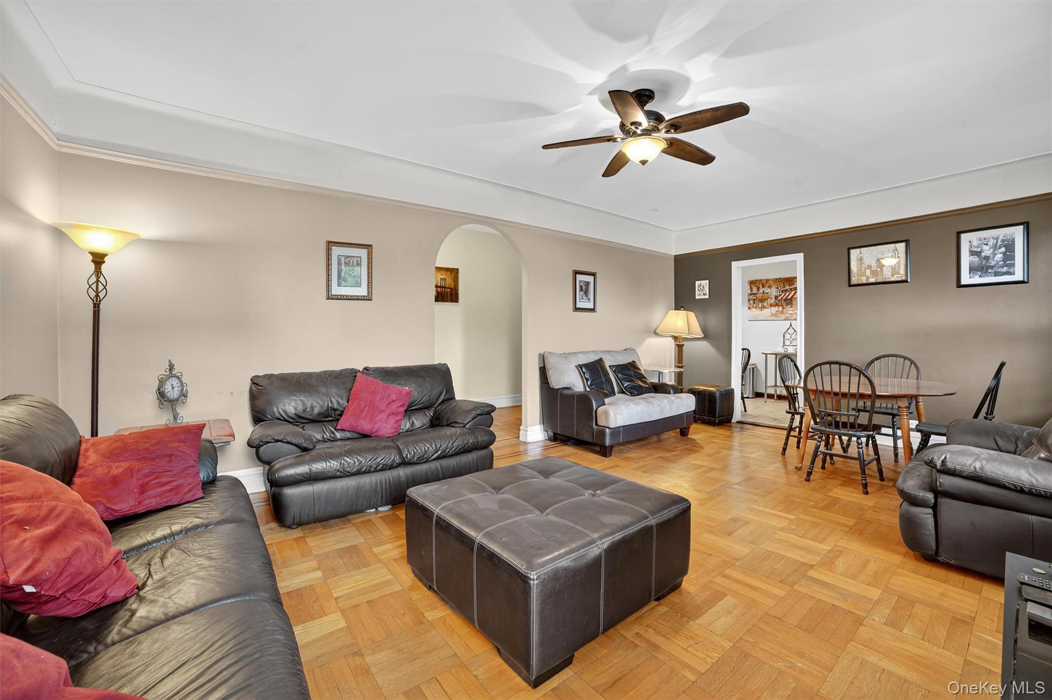 219 Bronx River Road 2l Property Photo 10