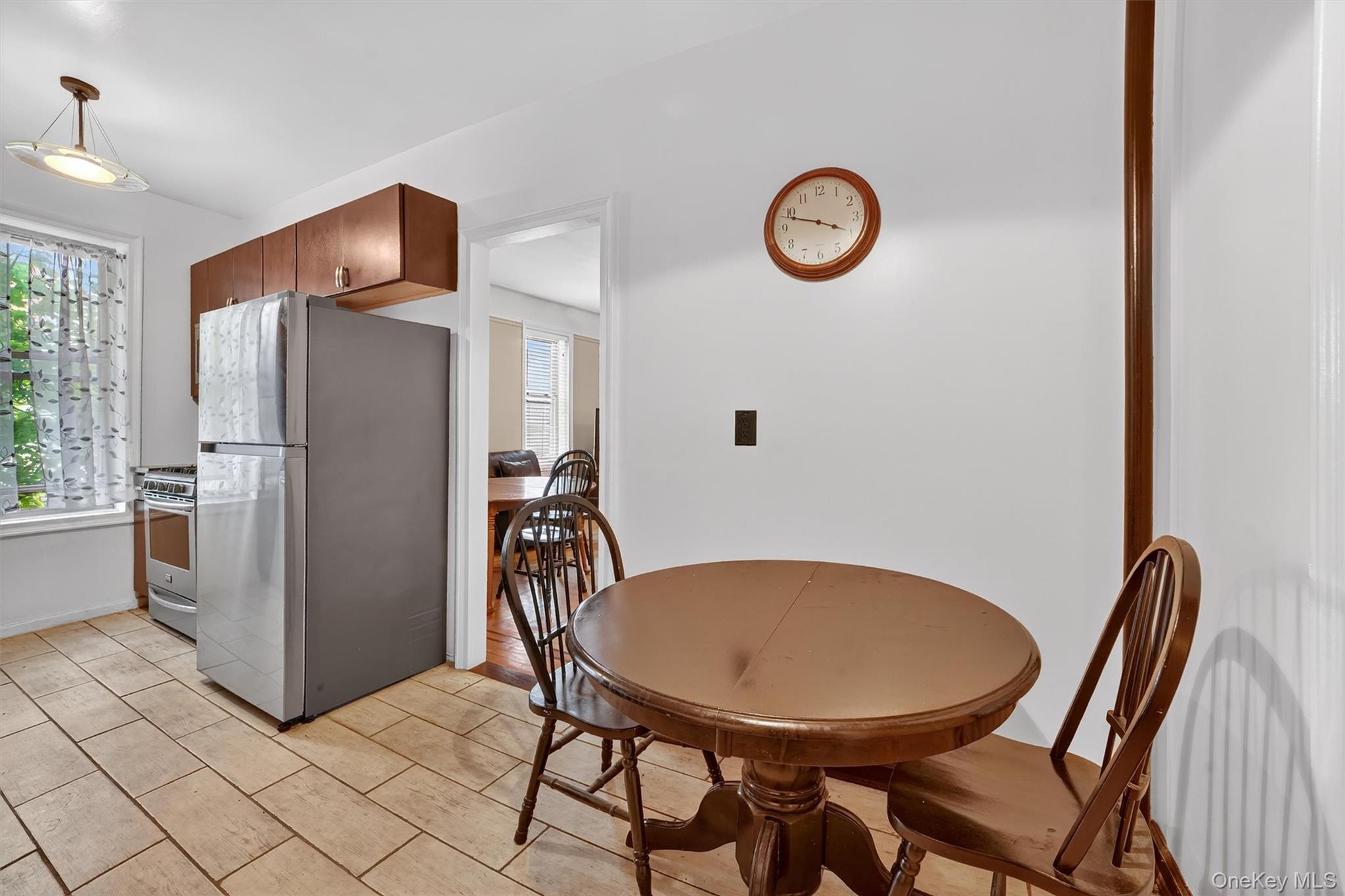 219 Bronx River Road 2l Property Photo 14