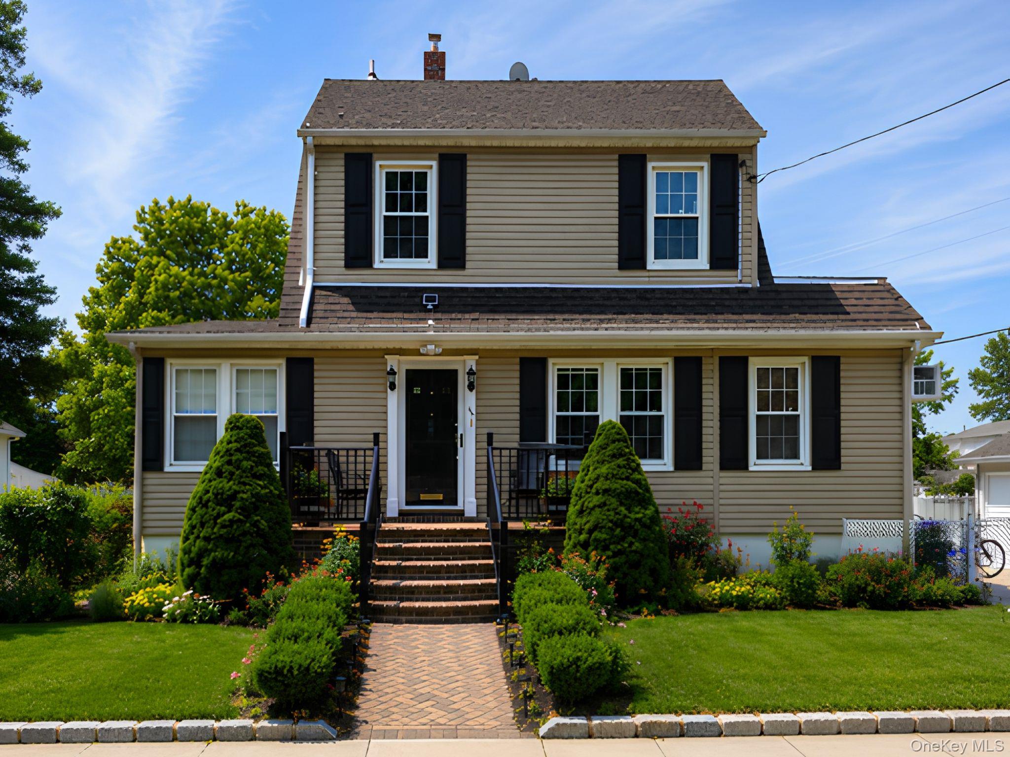 64 Avondale Street Property Photo 1