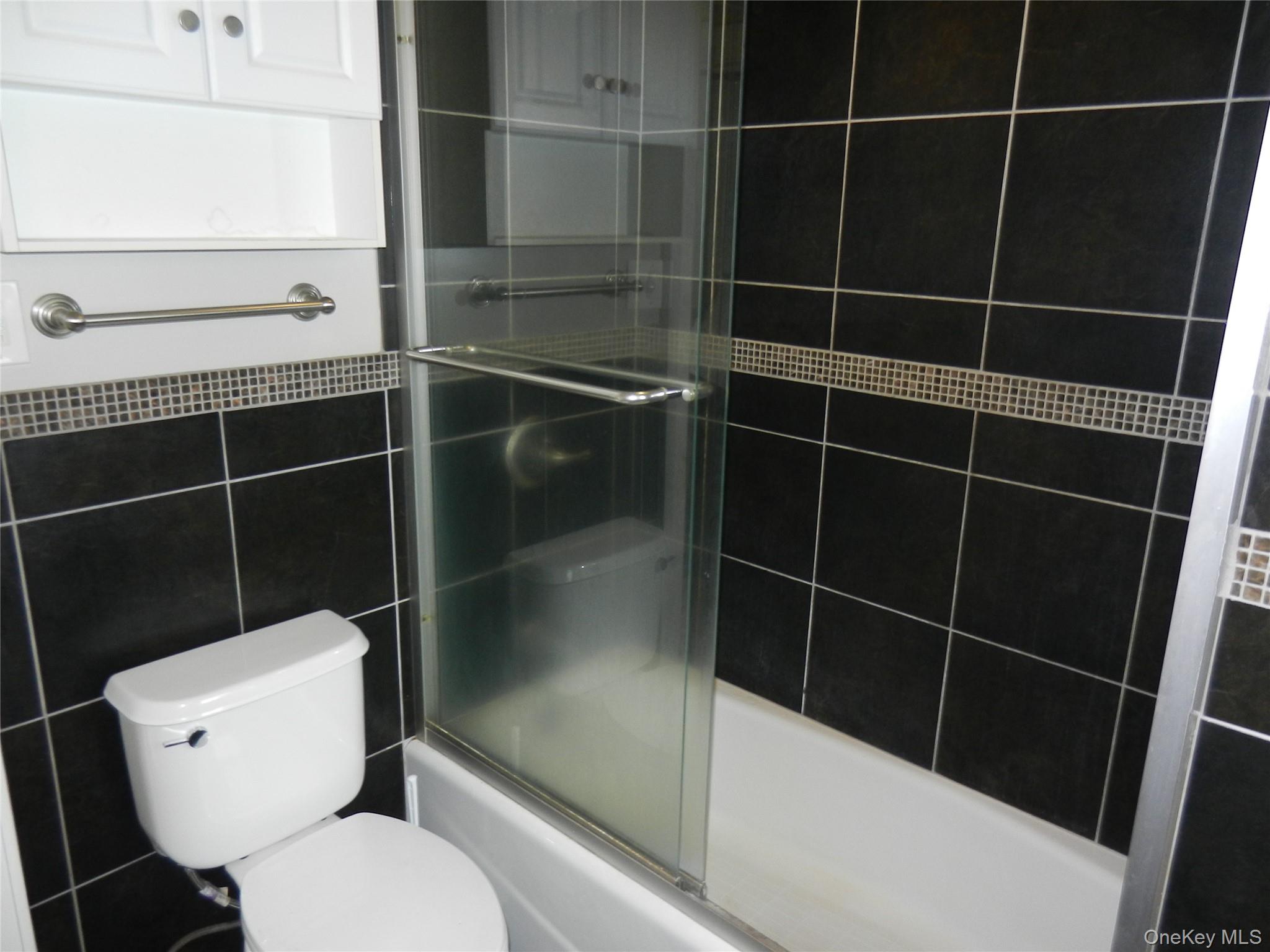 64 Avondale Street Property Photo 13