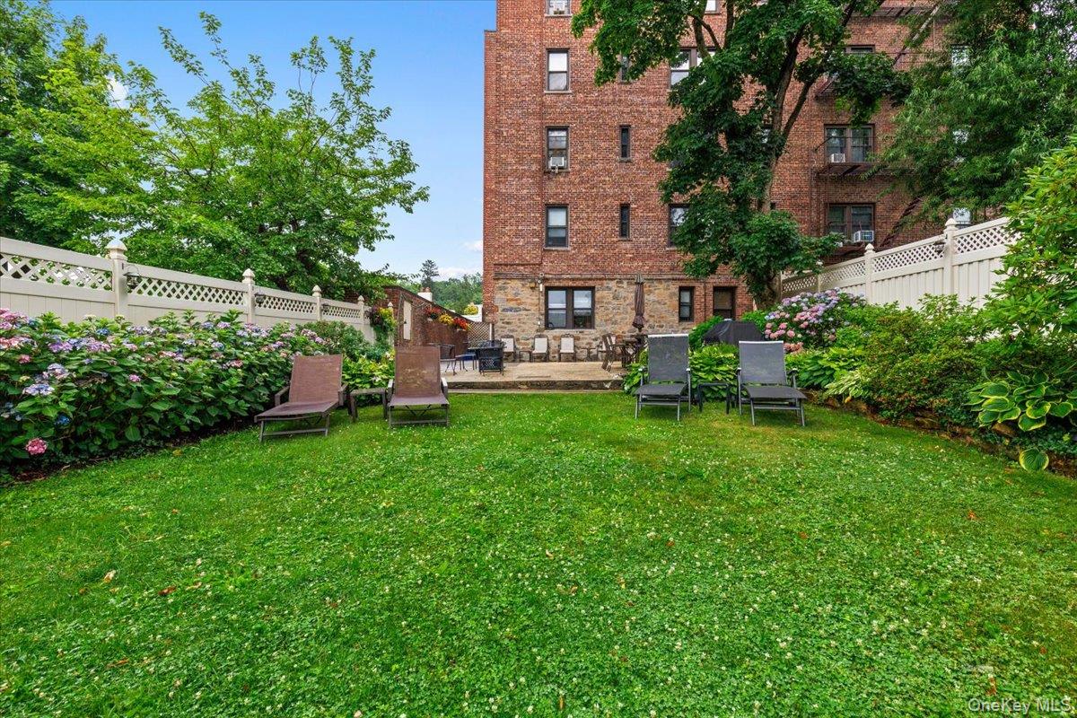 19 S Broadway 4f Property Photo 15