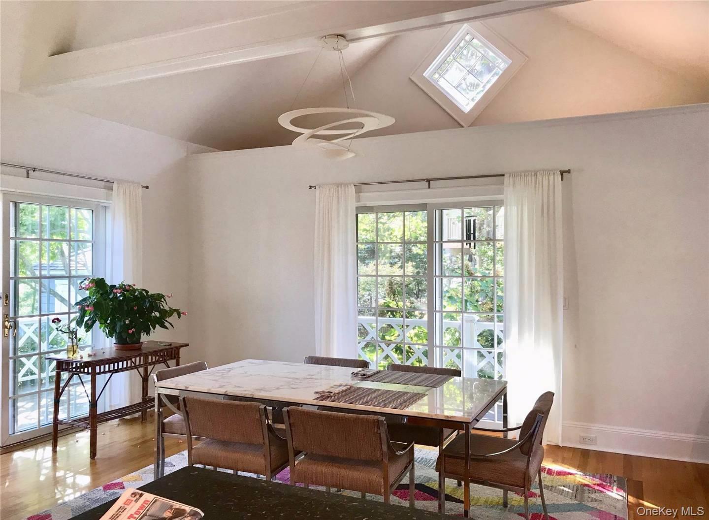 260 Orchard Street Property Photo 6