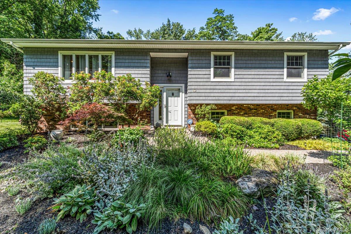 94 Hess Road Property Photo 1