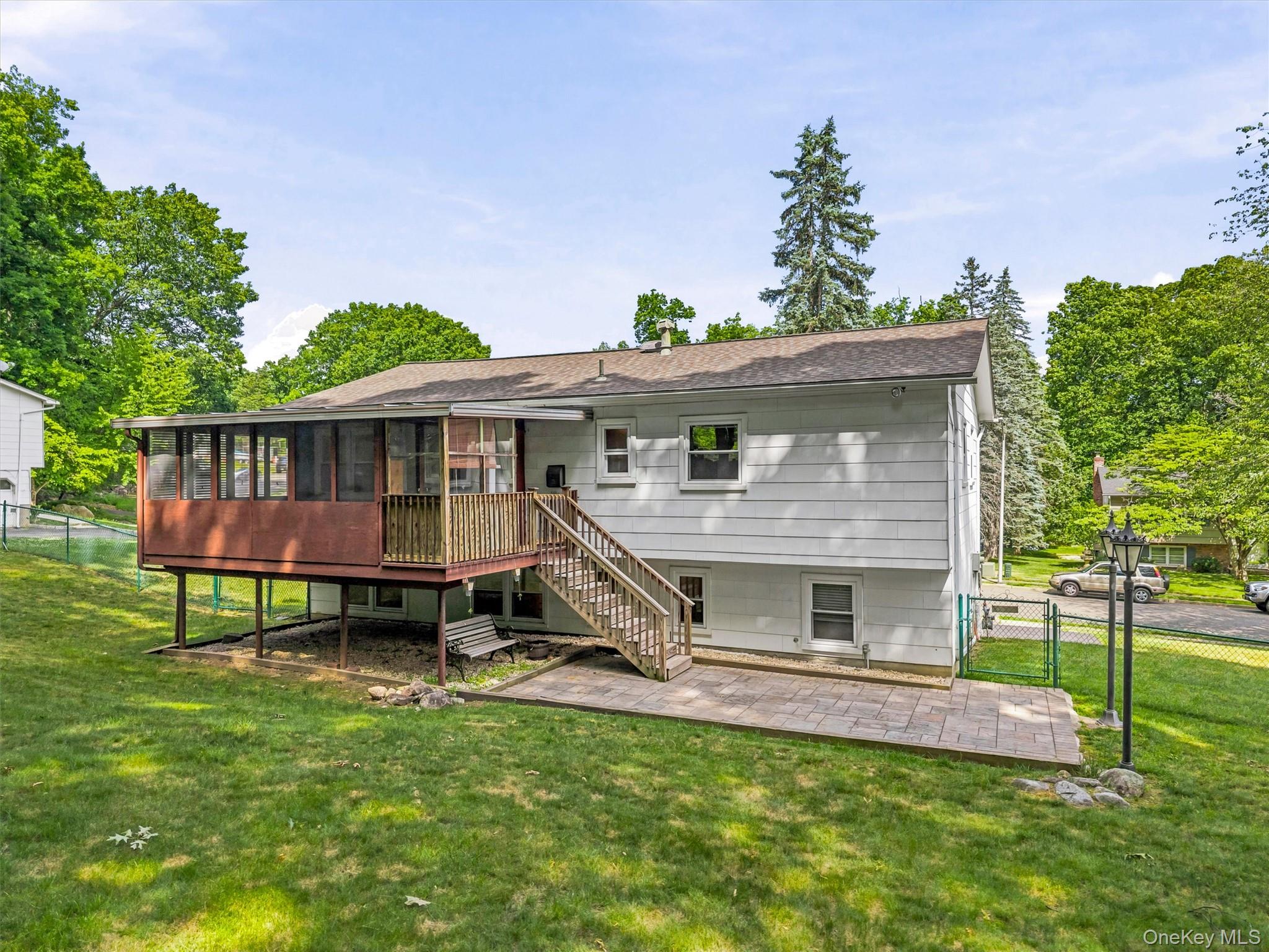 6 May Court Property Photo 6