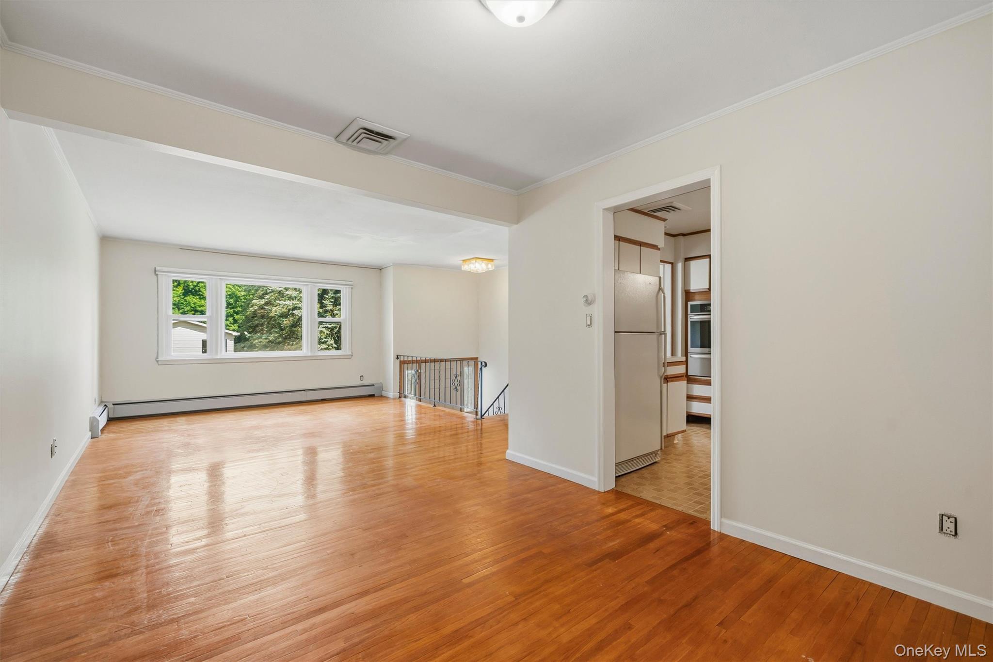 6 May Court Property Photo 11