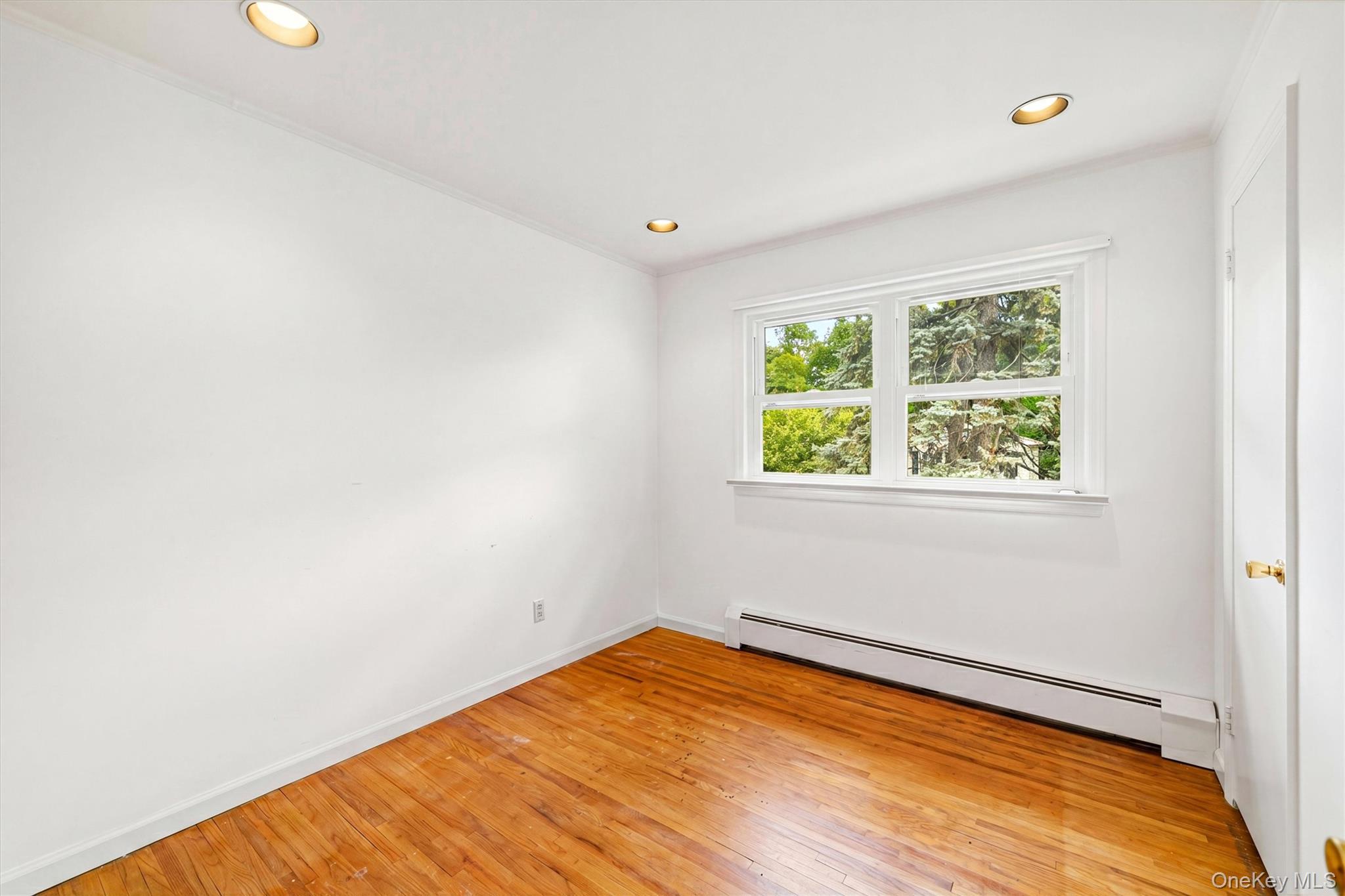 6 May Court Property Photo 18