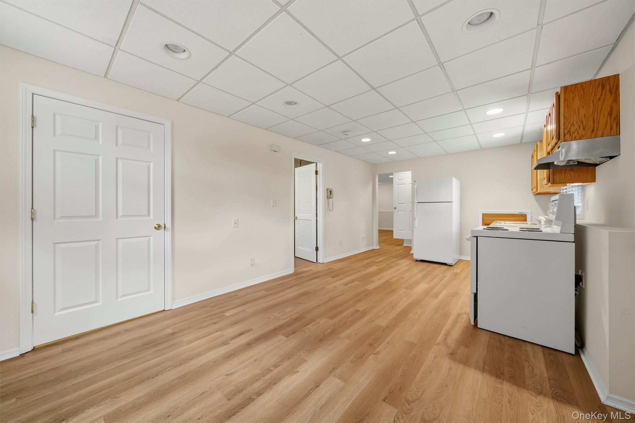 6 May Court Property Photo 25