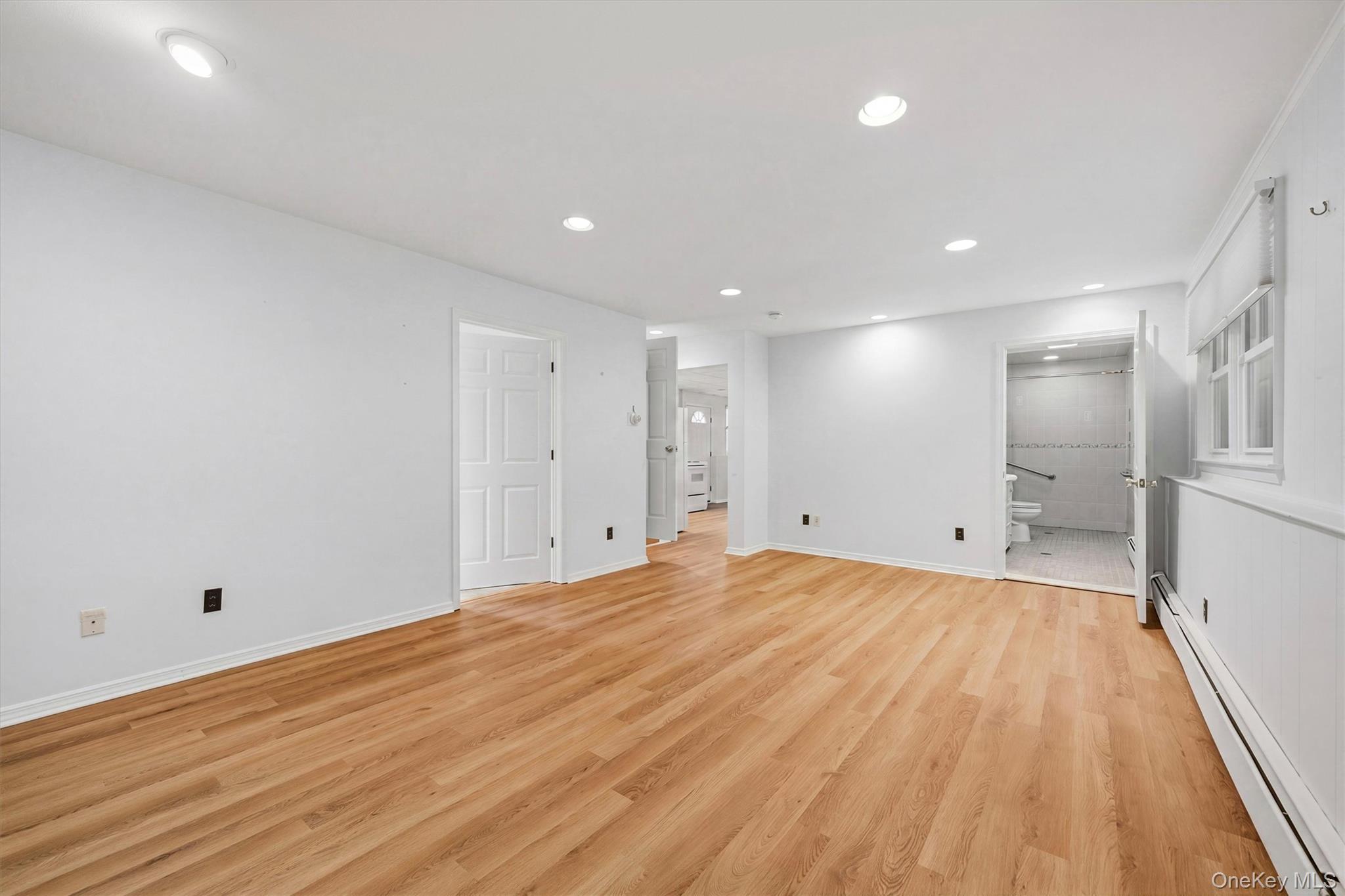 6 May Court Property Photo 29