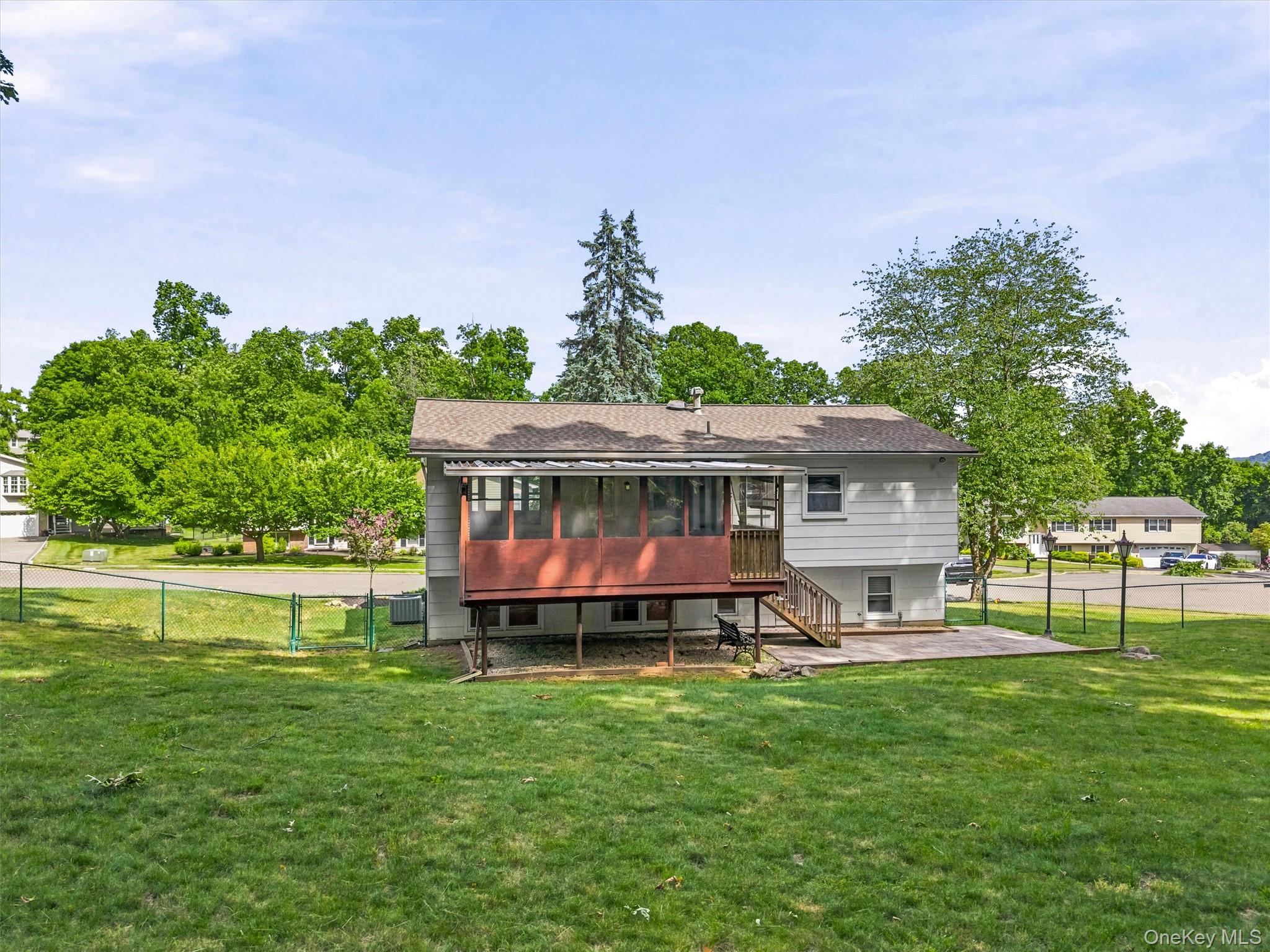 6 May Court Property Photo 38