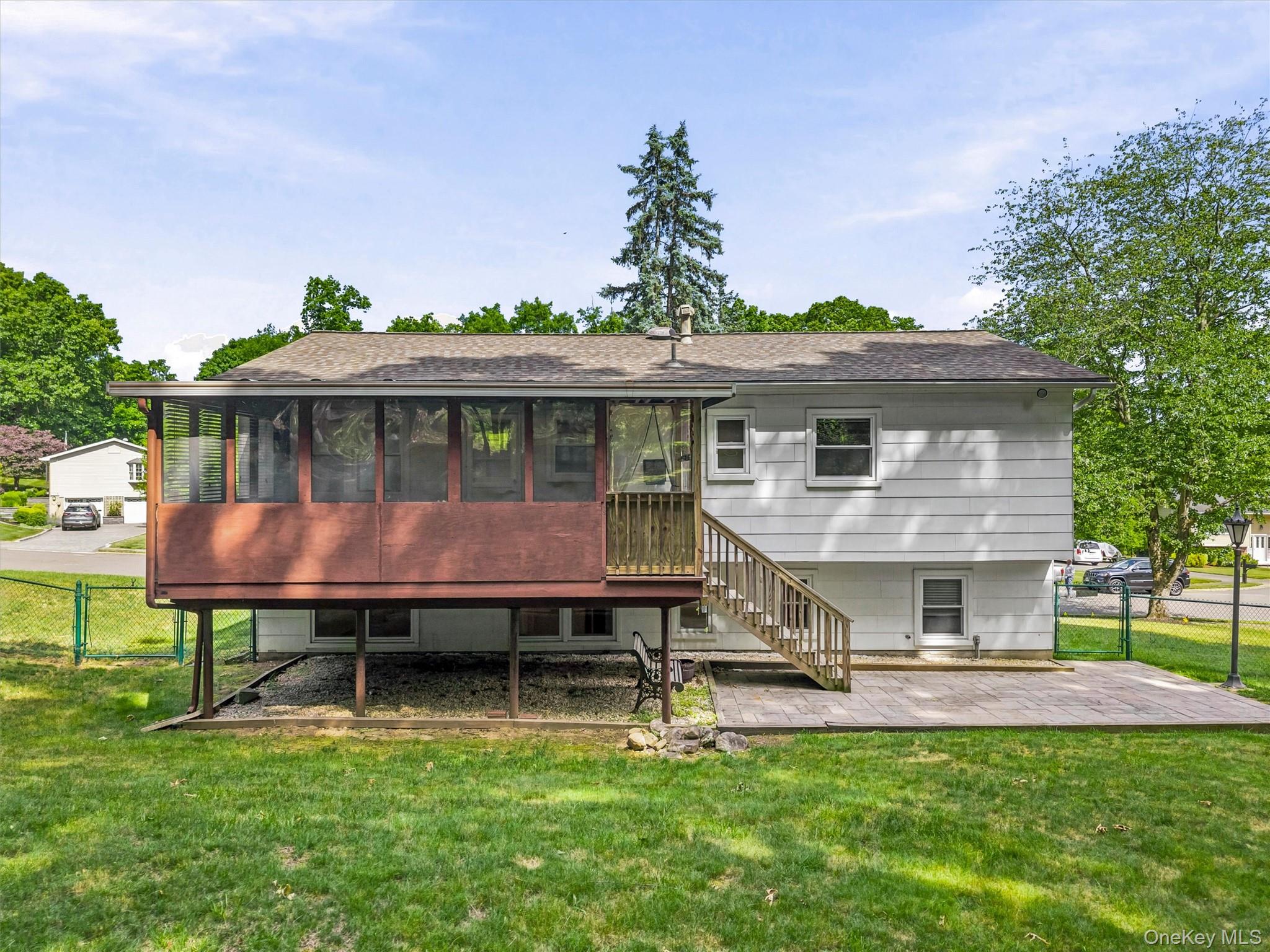 6 May Court Property Photo 39