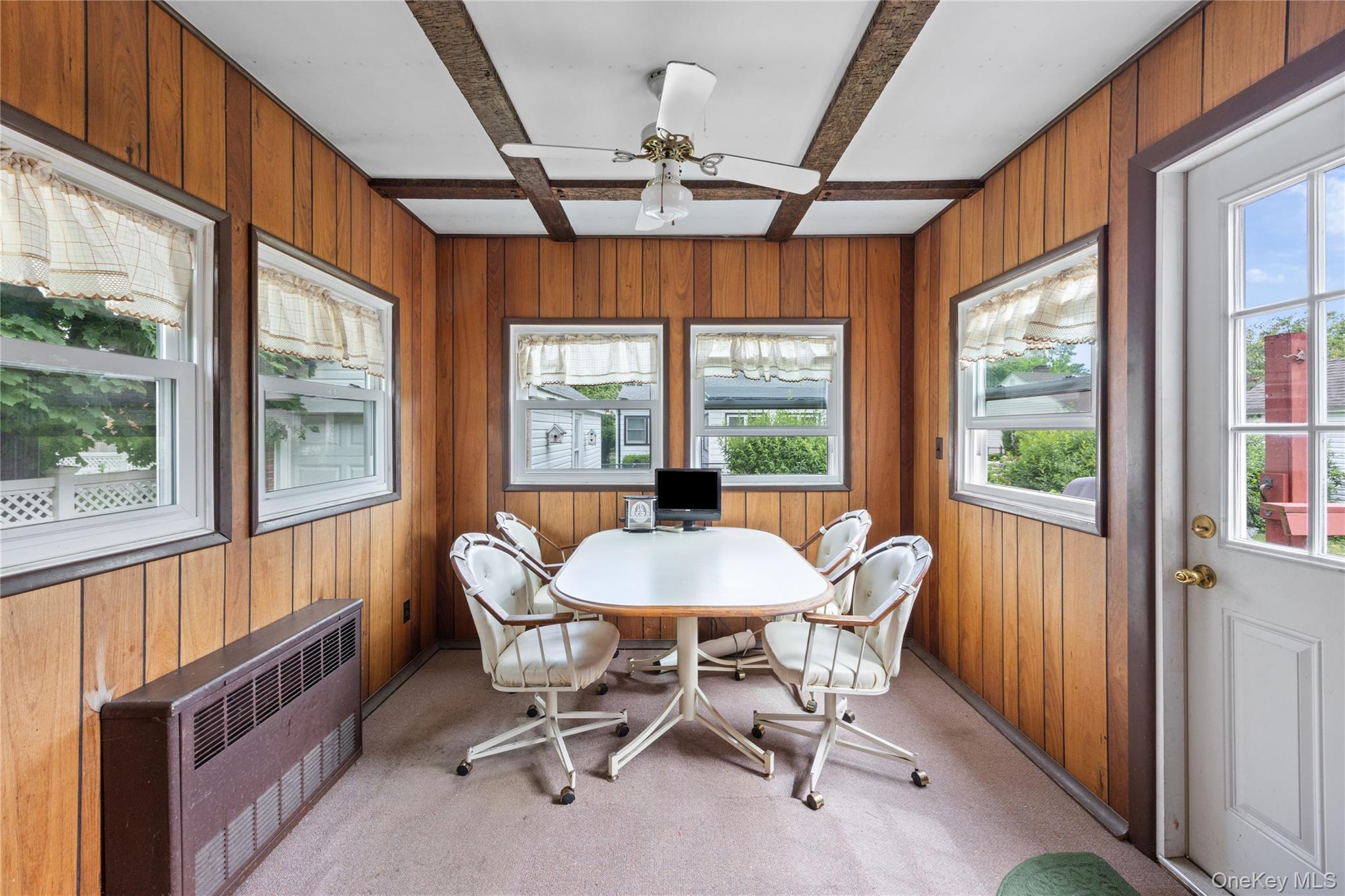 637 Stratford Road Property Photo 15