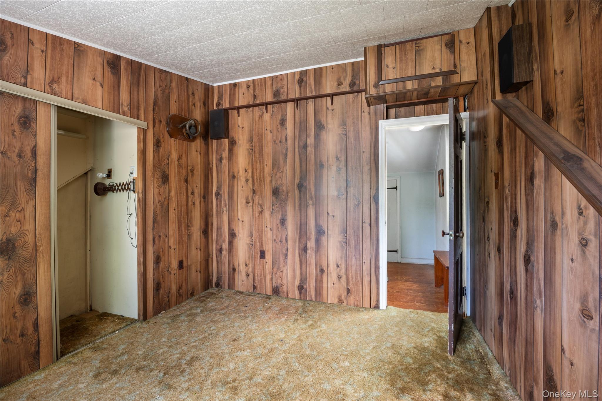 637 Stratford Road Property Photo 28