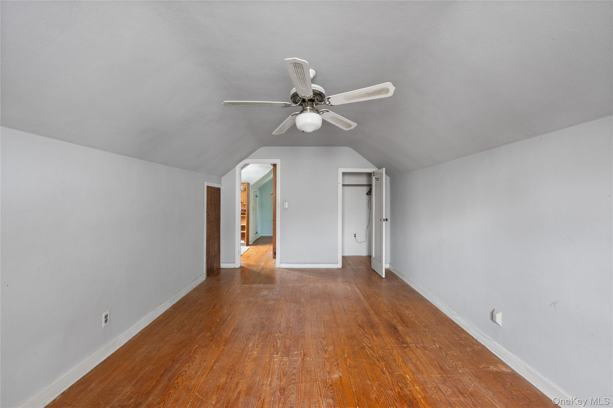 637 Stratford Road Property Photo 33