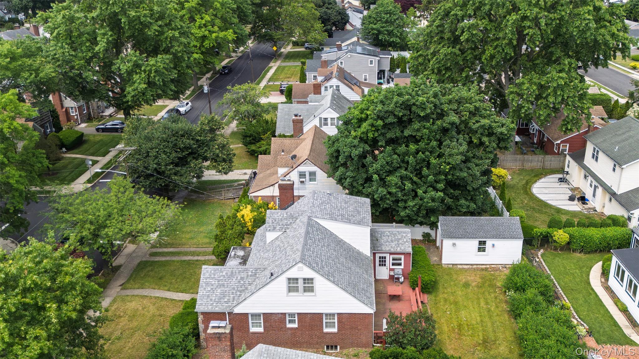 637 Stratford Road Property Photo 45