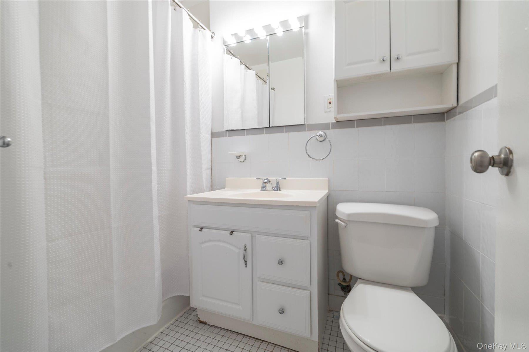 370 W Broadway 5w Property Photo 10