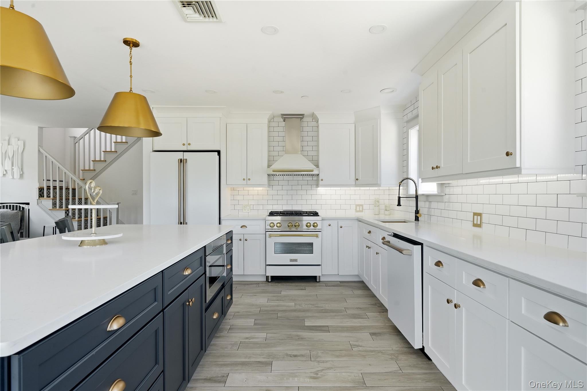 35 Redfield Road Property Photo 4